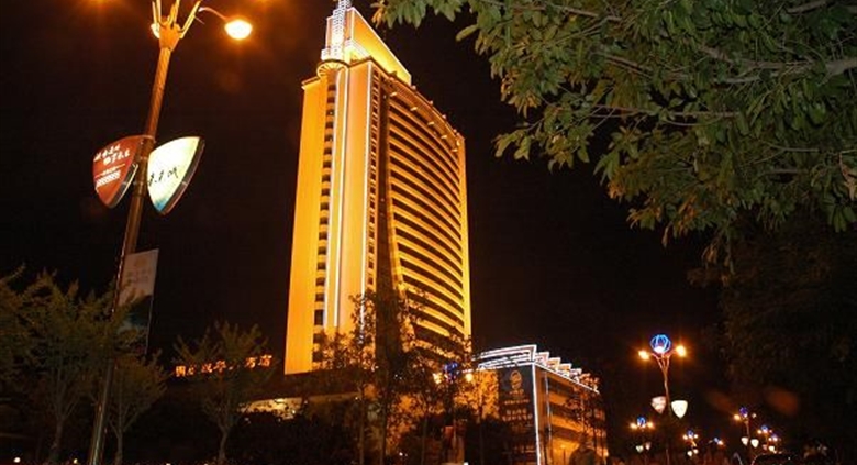 遂宁明星康年大酒店